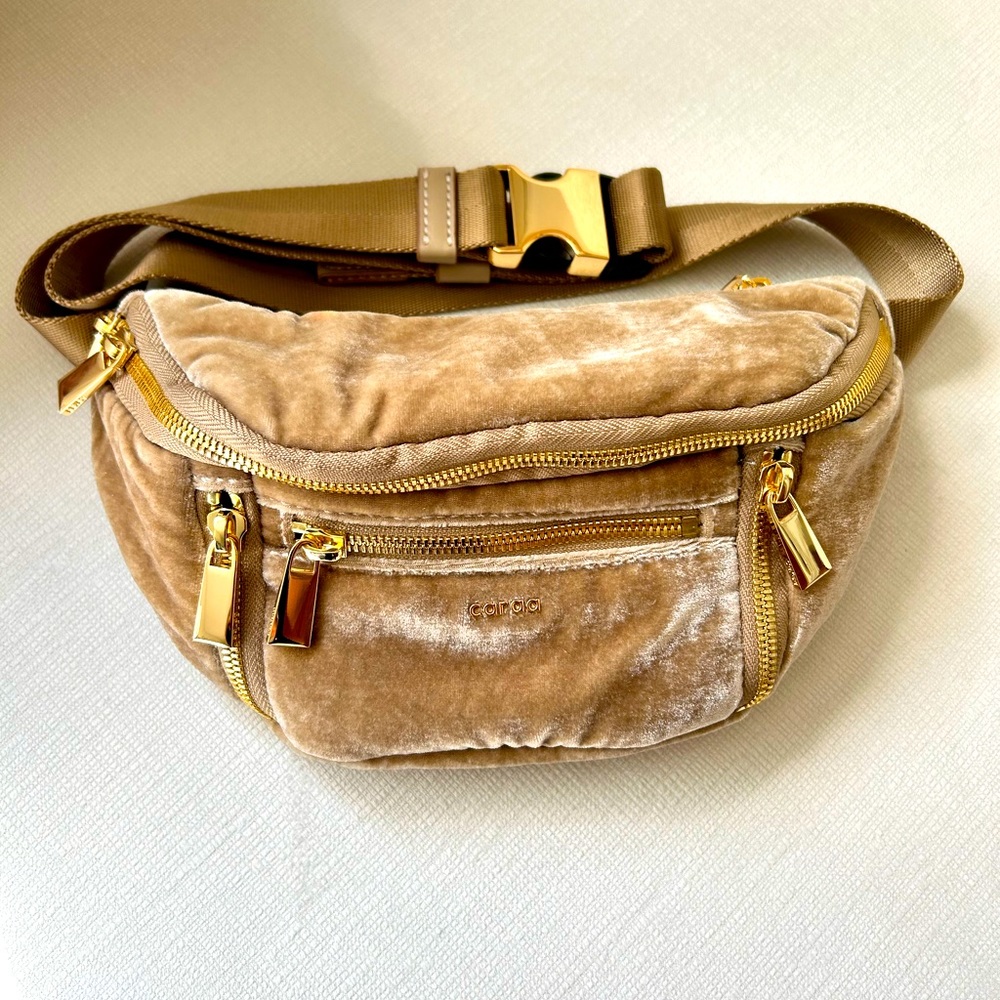 Caraa Velvet Small Sling Bag